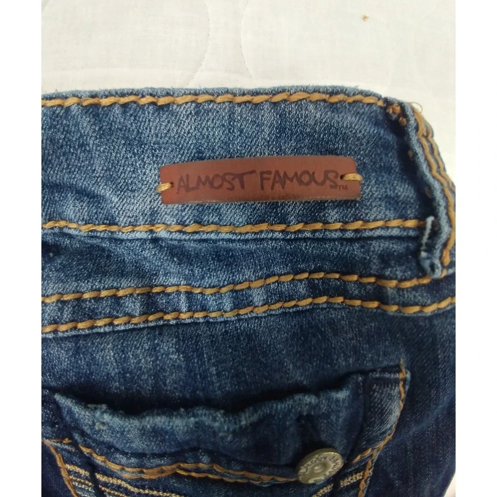 Almost Famous Denim Shorts Size 3 Distressed‎ Blue Almost Famous